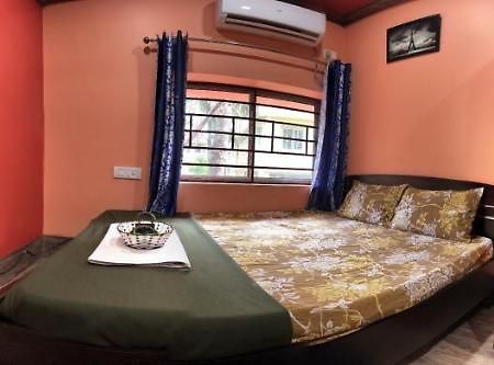 12 Homestay Apartments Siliguri Exteriér fotografie